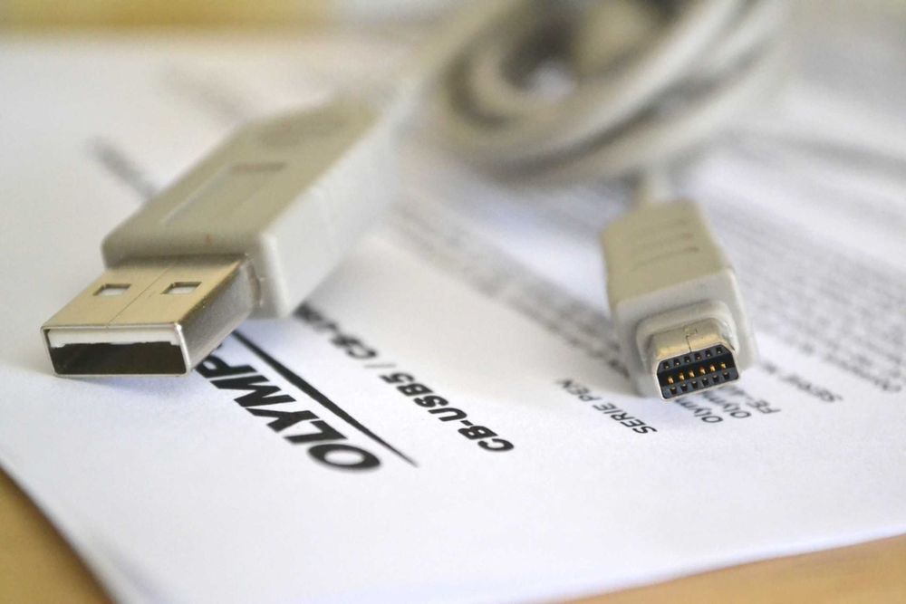 kabel USB oryginalny OLYMPUS CB-USB5 do wiele modeli jak SP Mju UZ Fe