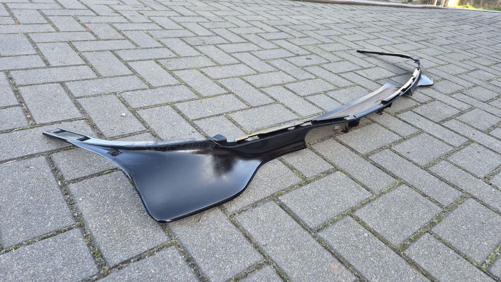 BMW E31 850i 840i Dokładka dolna zderzaka przód przedniego zderzak