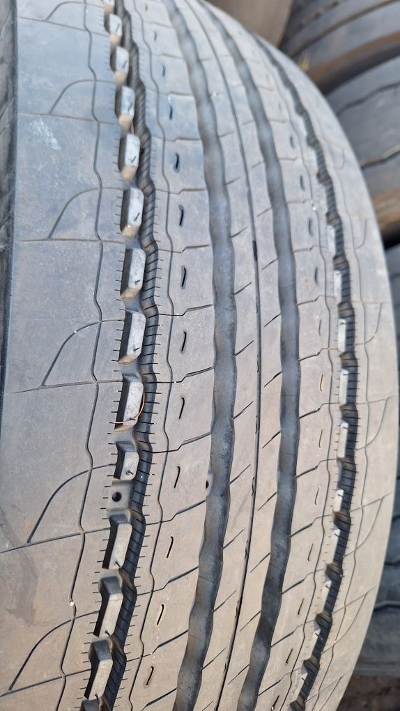 Opona 215/70/22.5 Michelin xline Energi