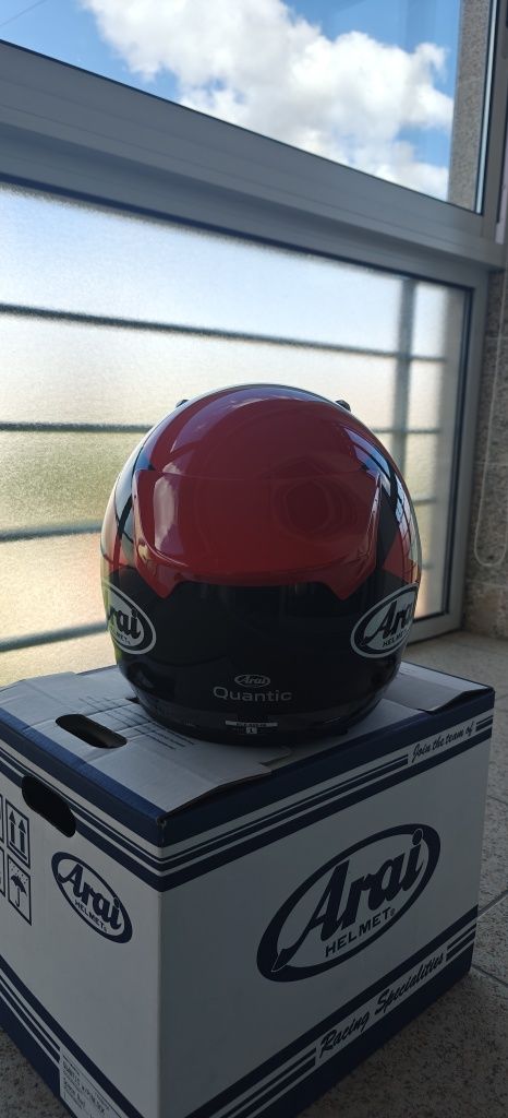 Capacete Arai quantic