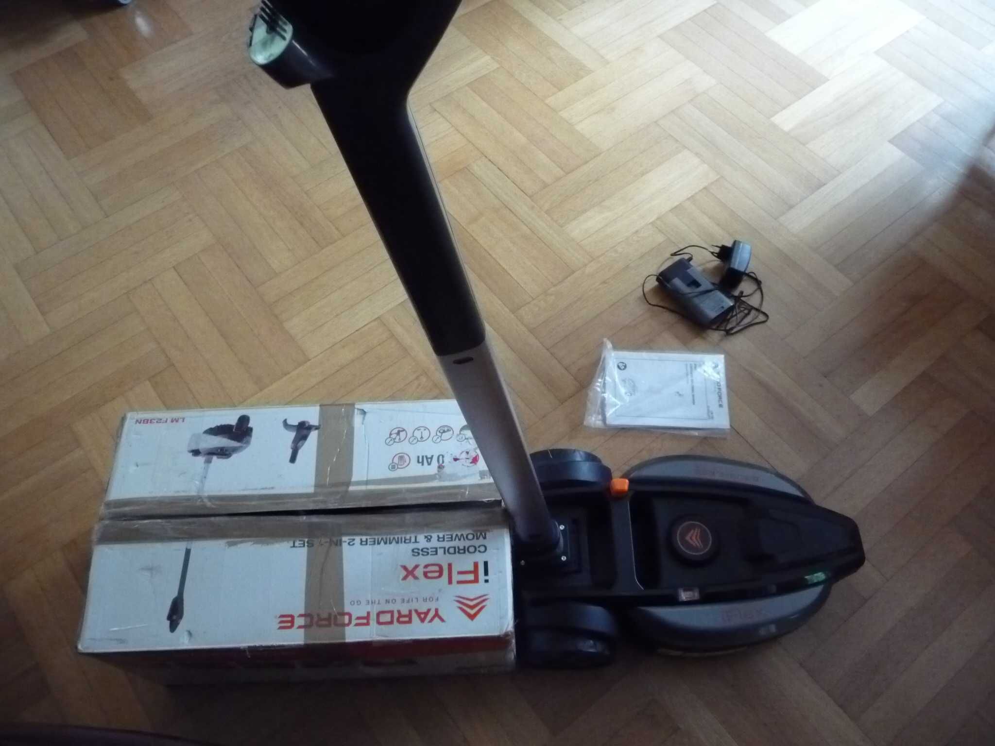 Piękna akumulatorowa 2w1 kosiarka podkaszarka 4Ah Cacko DoMiniOgród
