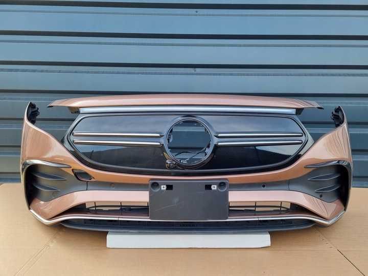 MERCEDES EQA Бампер передній A2438801902 A2438852601 A2438852501