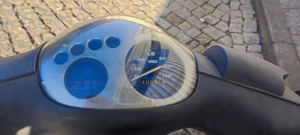 Ciclomotor Piaggio Zip 50