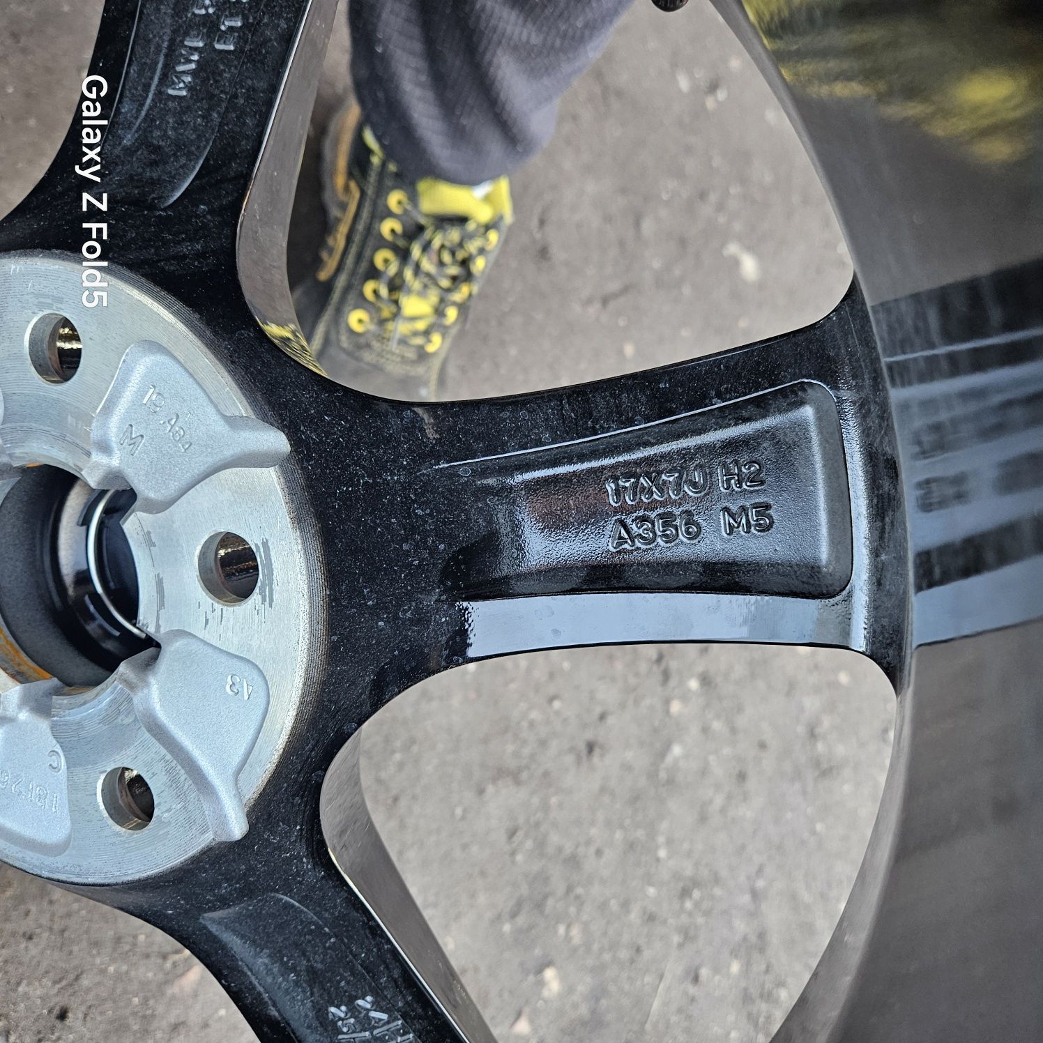 Nowe Alufelgi 17 MG HS MG EHS ET38 5x112 TPMS Oryginalne