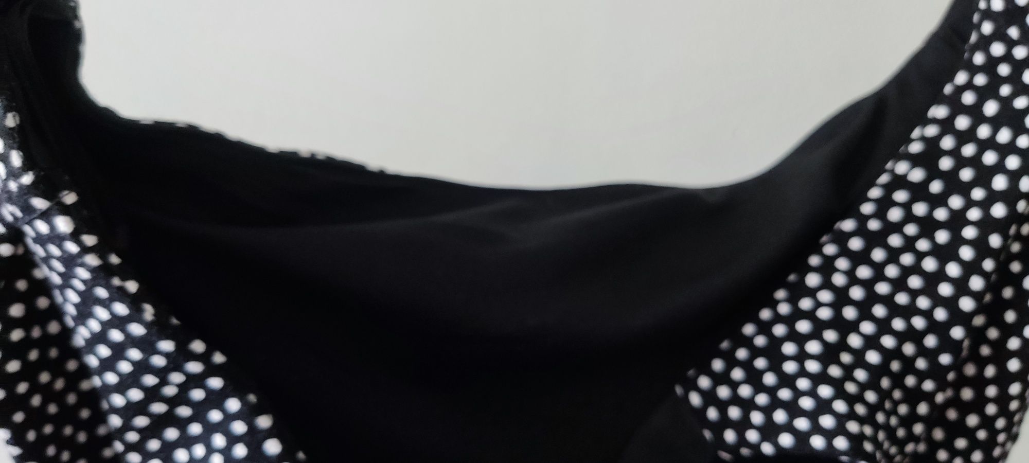 Czarna sukienka w kropki Zara rozmiar S