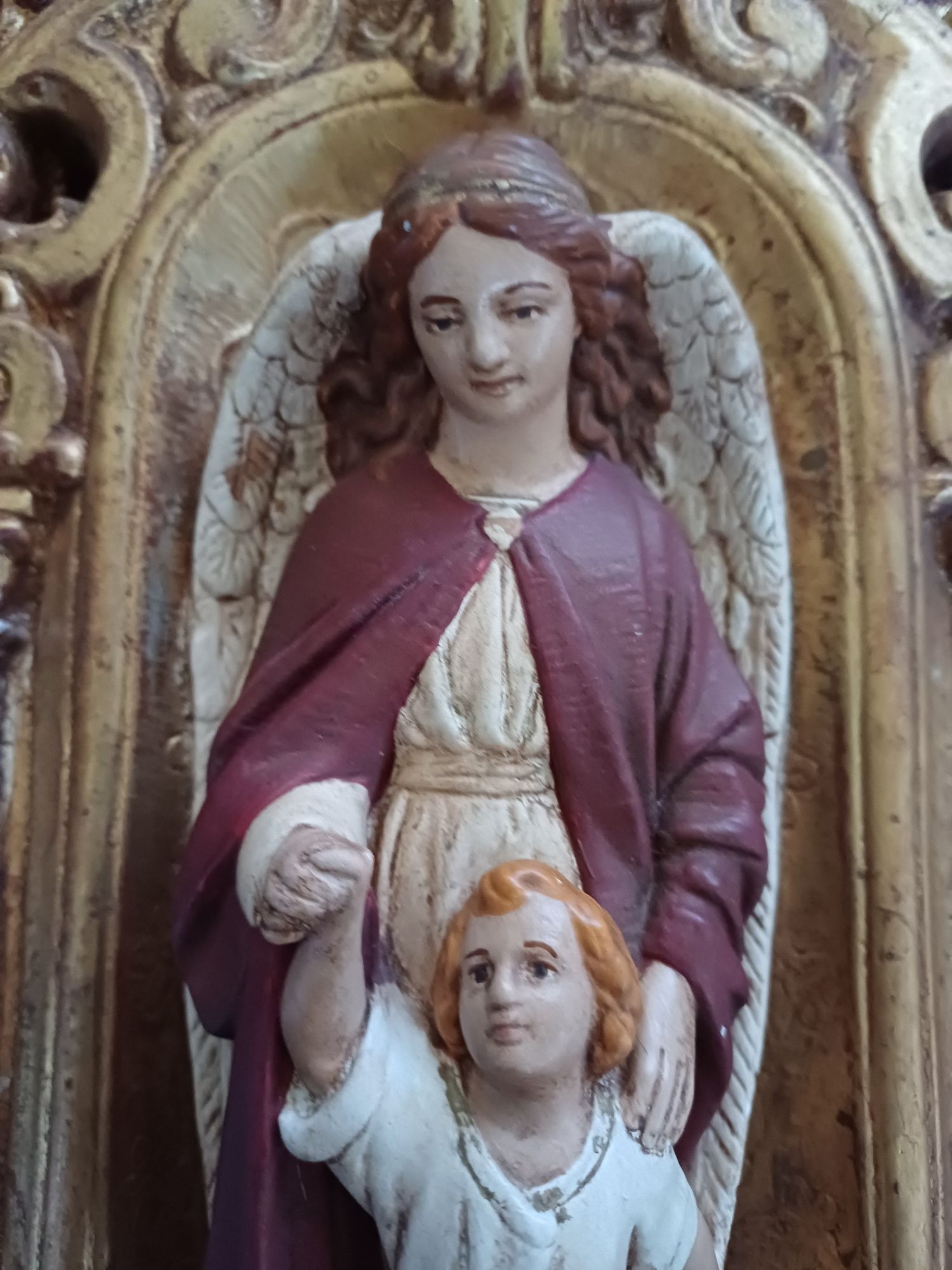 Imagem do Anjo com o menino Jesus para pendurar