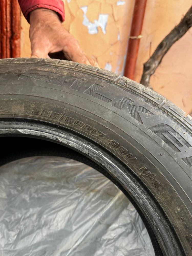 Зимняя рещина Falken 225/60 r17