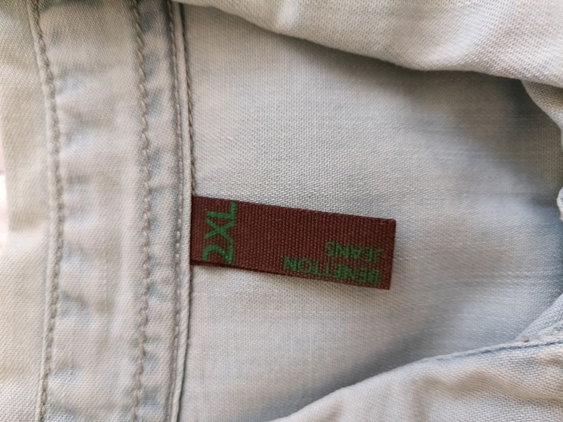 Camisa benneton 2xl de criança (equivalente a 12/13 anos) estilo ganga