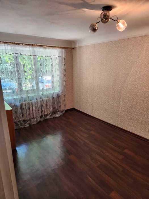Продам 1 к. квартиру ул. Ак. Проскуры