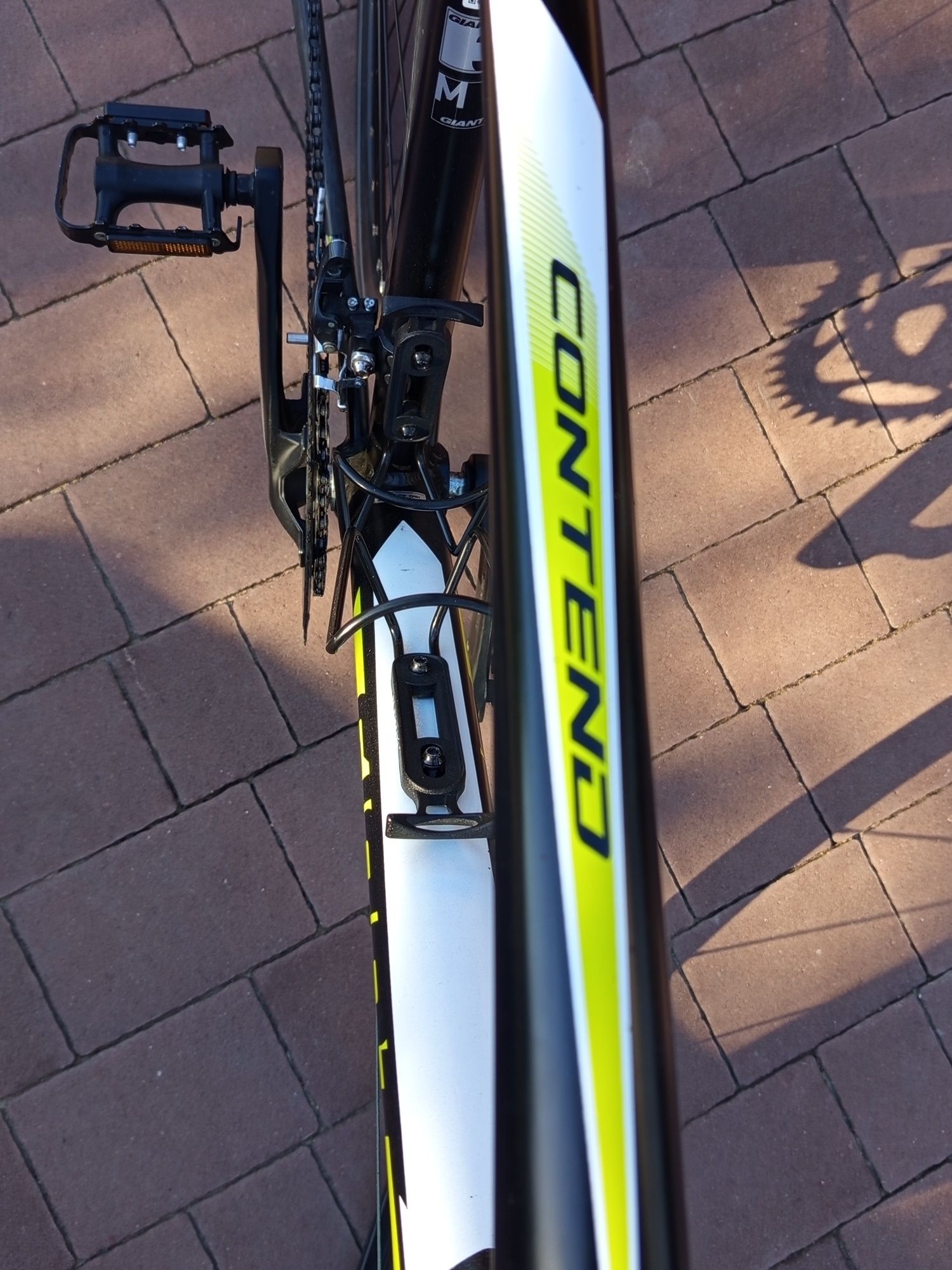 Rower szosowy Giant contend 3