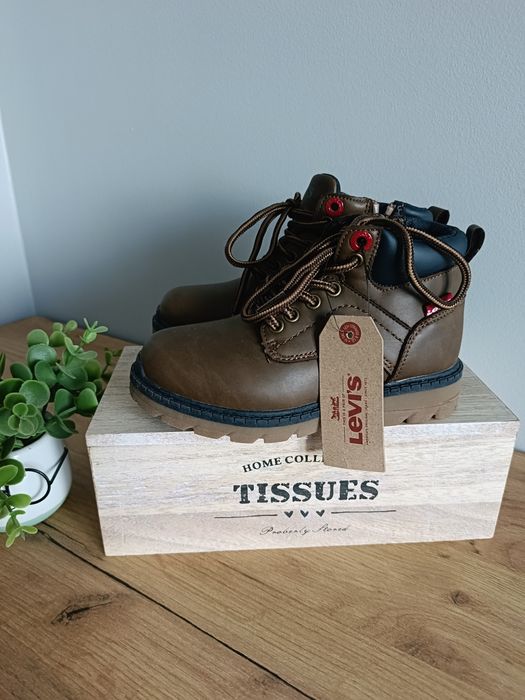 Nowe trzewiki trapery chłopięce Levi's 28