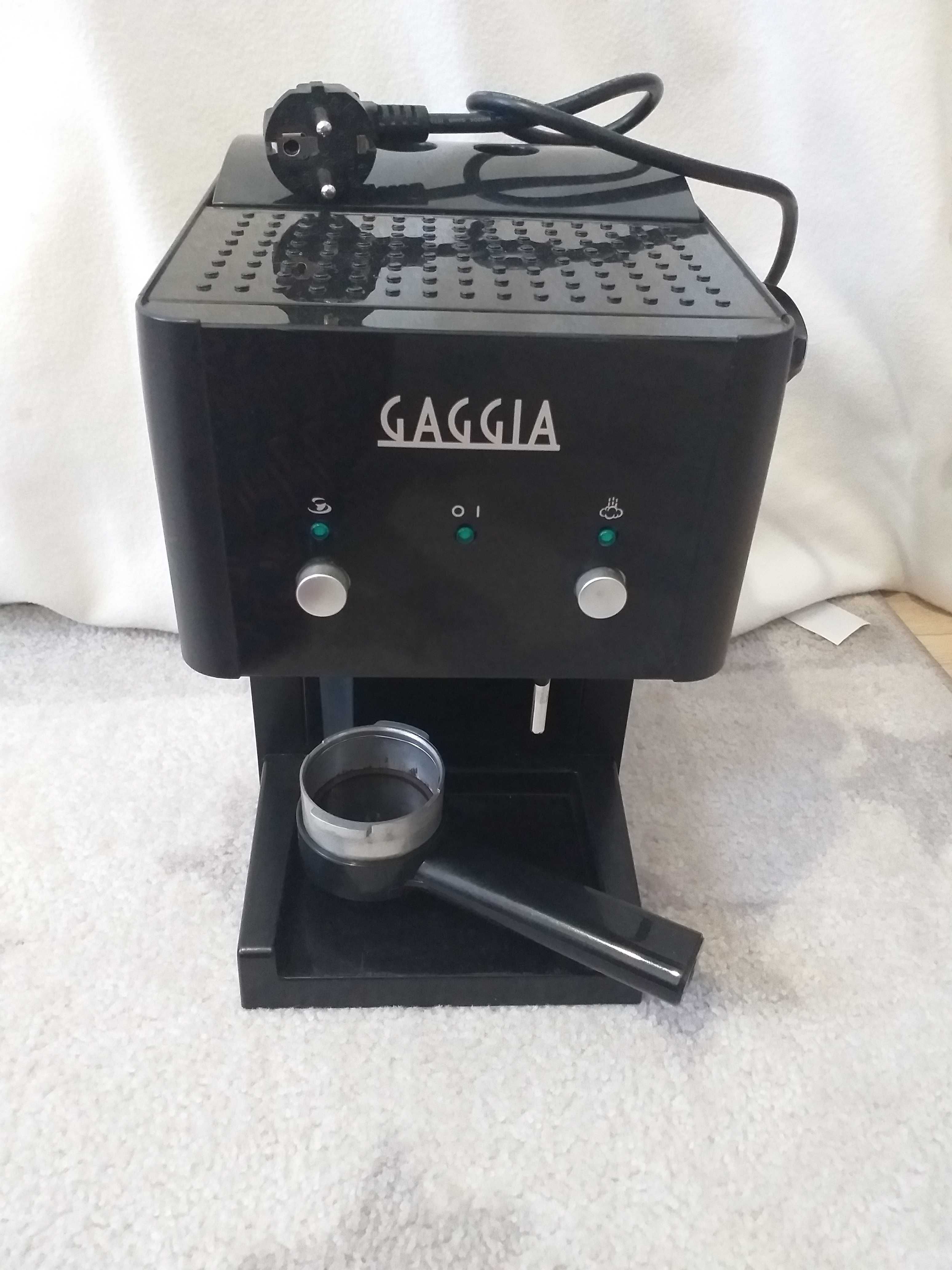 Ekspres ciśnieniowy Gaggia Grangaggia RI8423/12