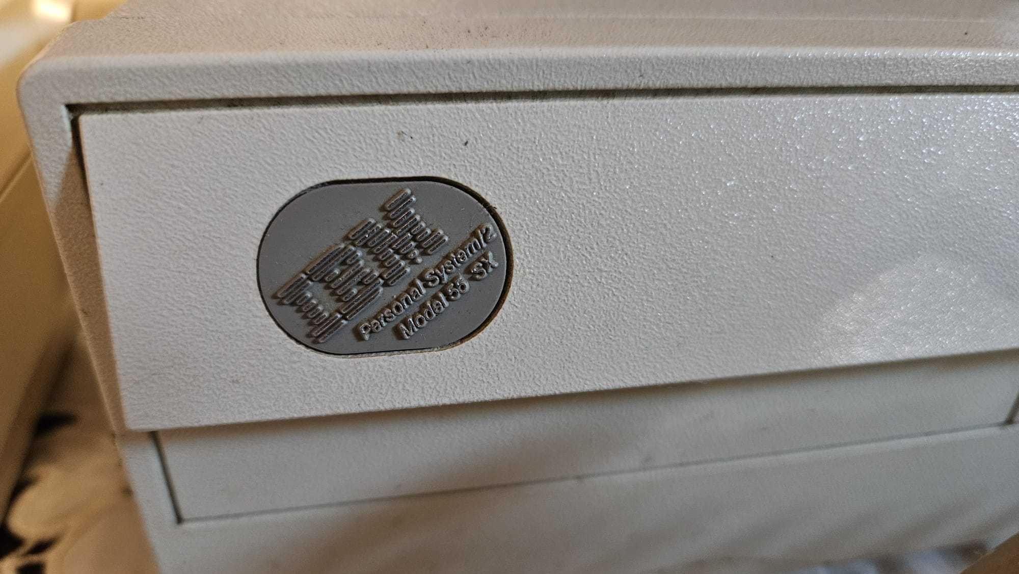Computador IBM Personal System/2 Model 55 SX  + EPSON LX 800