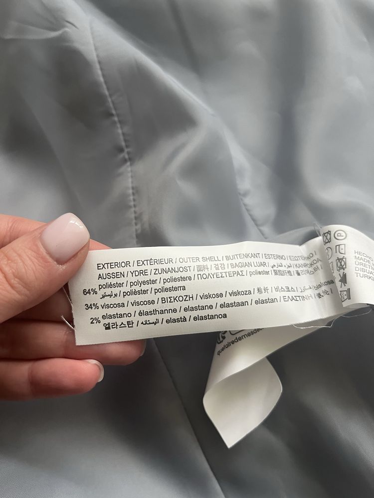 новий піджак жіночий pull&bear розмір с