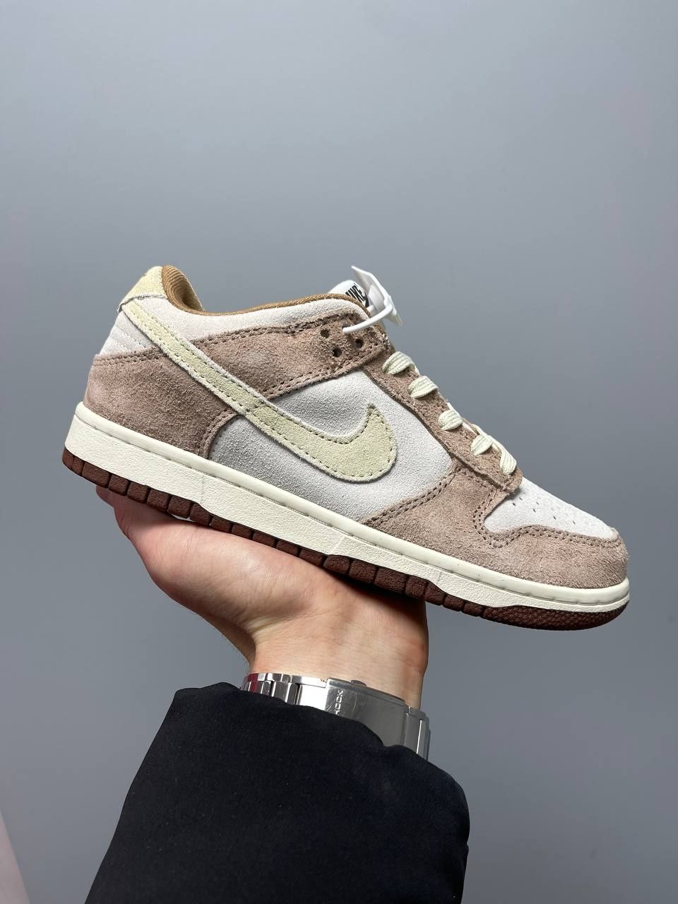 Жіночі кросівки Nike Dunk Low Medium Curry