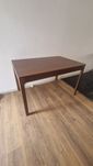 Mesa de jantar extensível