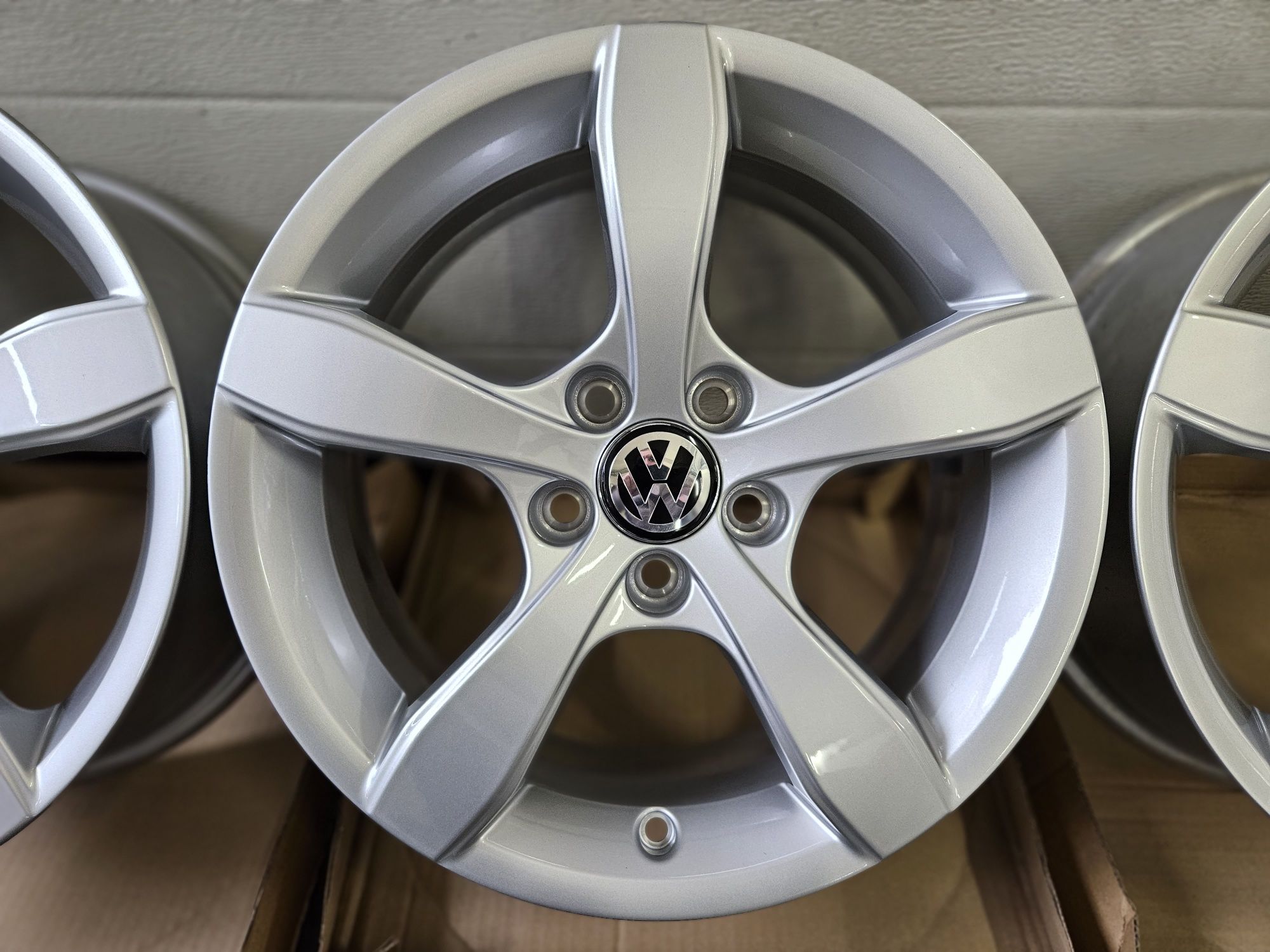 VW 16 " Felgi 5x100 Nowe T-Cross Taigo Tcross Alufelgi Volkswagen