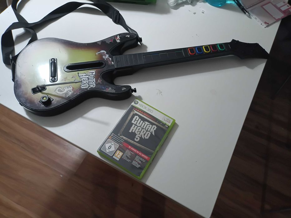 Gitara guitar hero5 z Grą