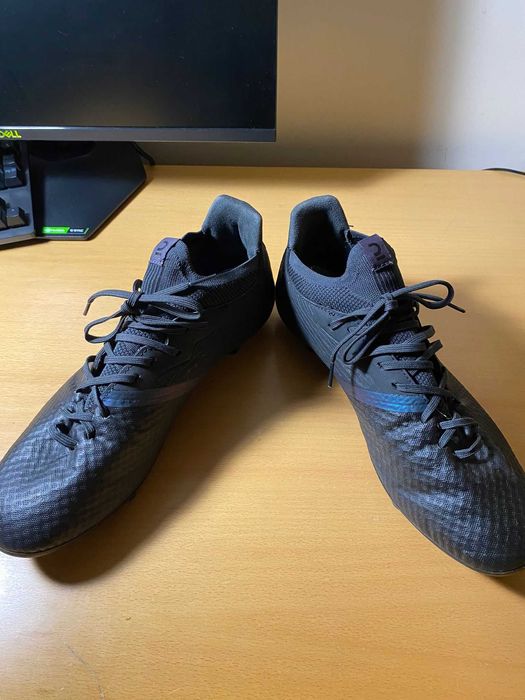 Chuteiras Kipsta (46) VIRALTO III 3D AIRMESH MG/AG INTENSE como novas!