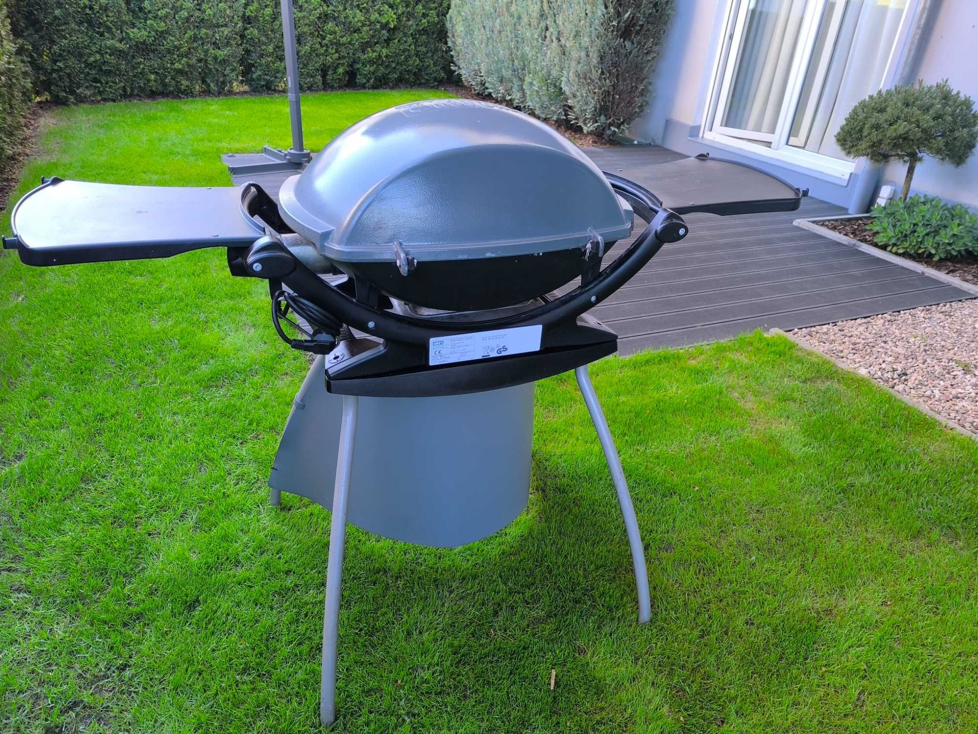 Grill elektryczny weber Q 240