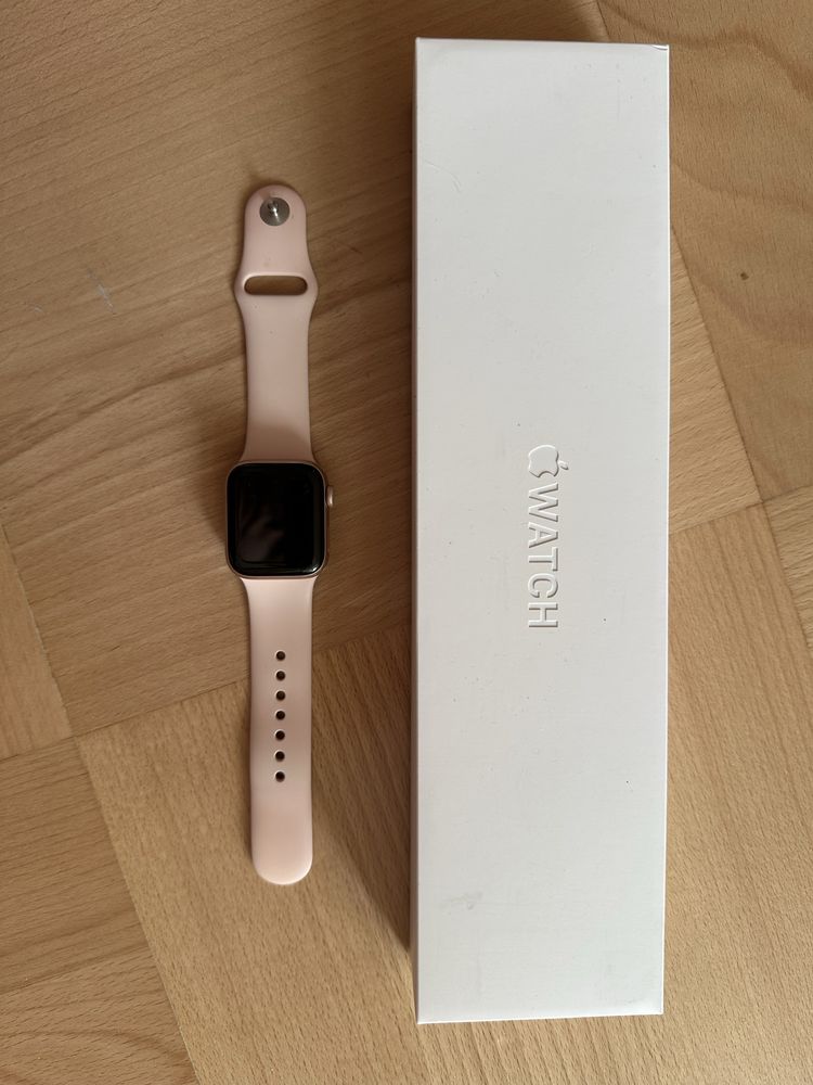 Apple Watch series 6 42mm