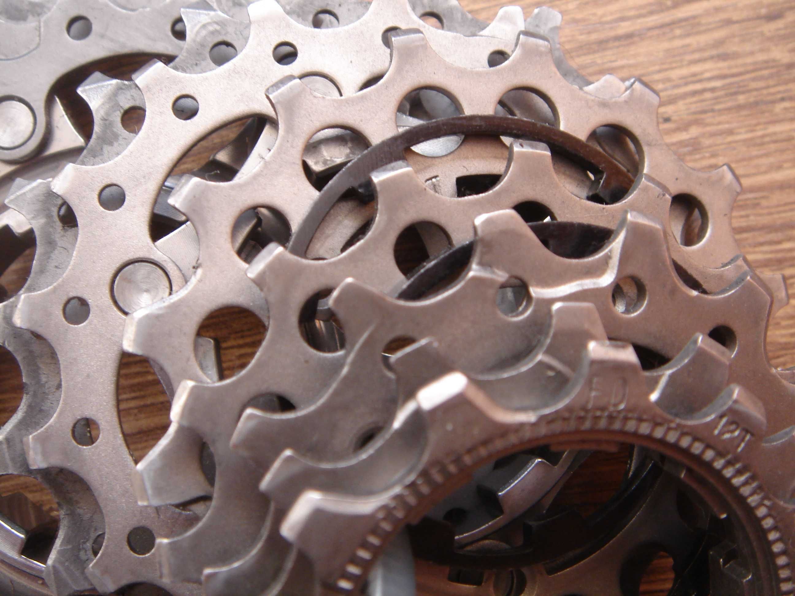 Kaseta Dura Ace CS 7800 12/25T tytan - jak nowa