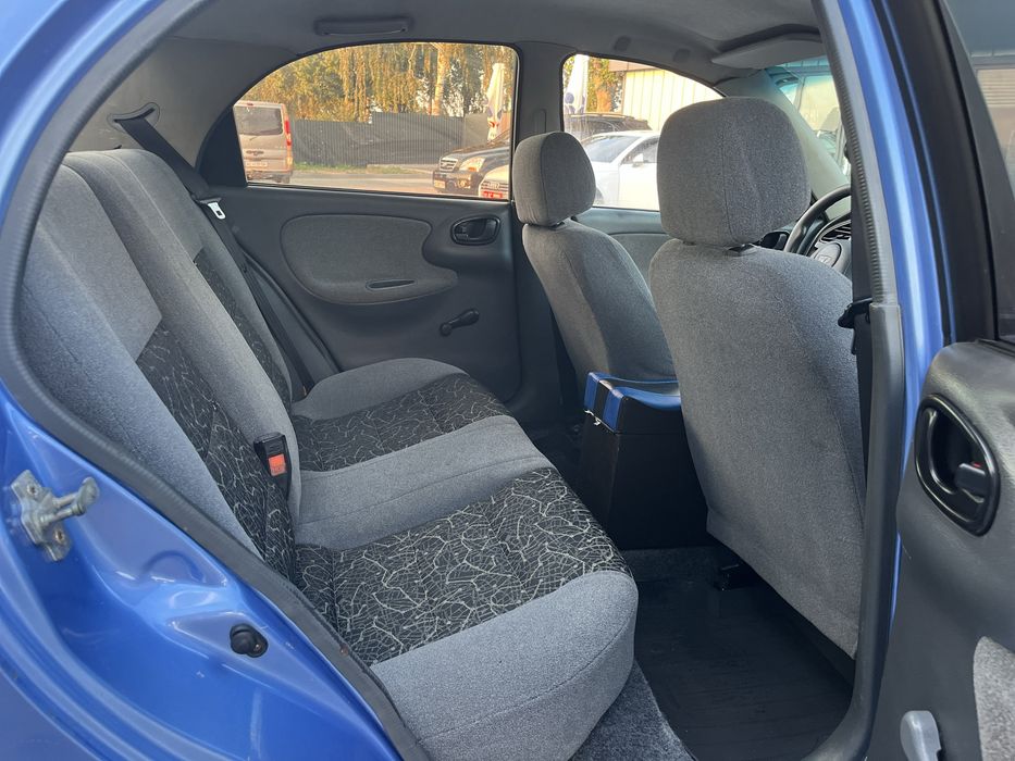 Daewoo lanos 2006 рік 1,5 бенз