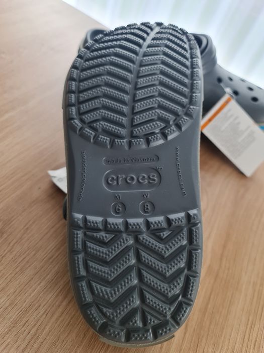 Crocs M6 W8 NOWE