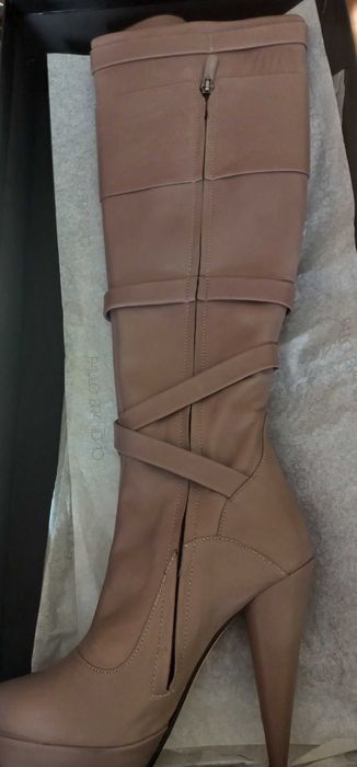 Botas Novas paulo brandao