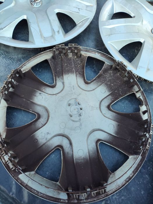 Kołpaki komplet 16" Toyota nr1