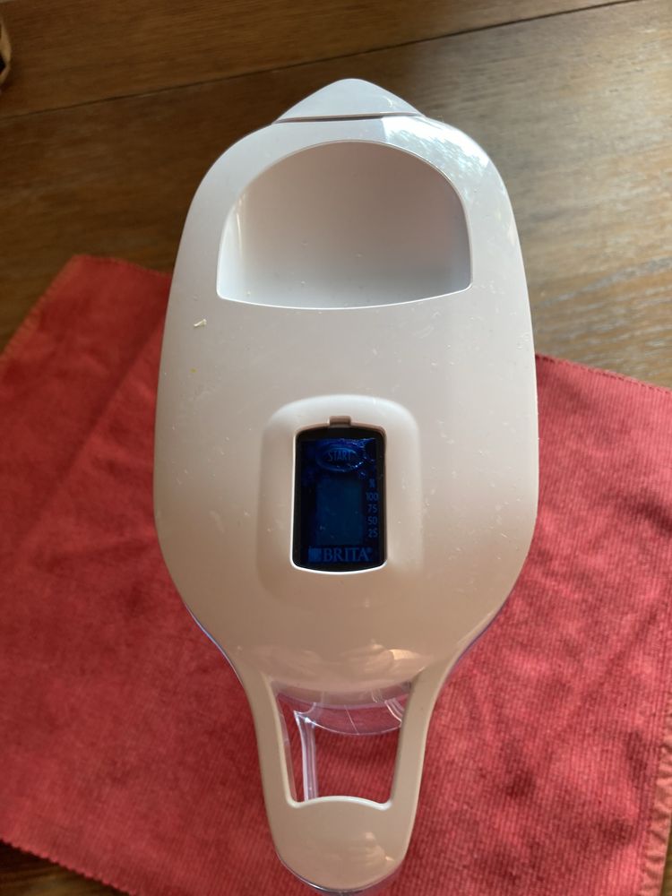 Jarro para filtrar água da Brita