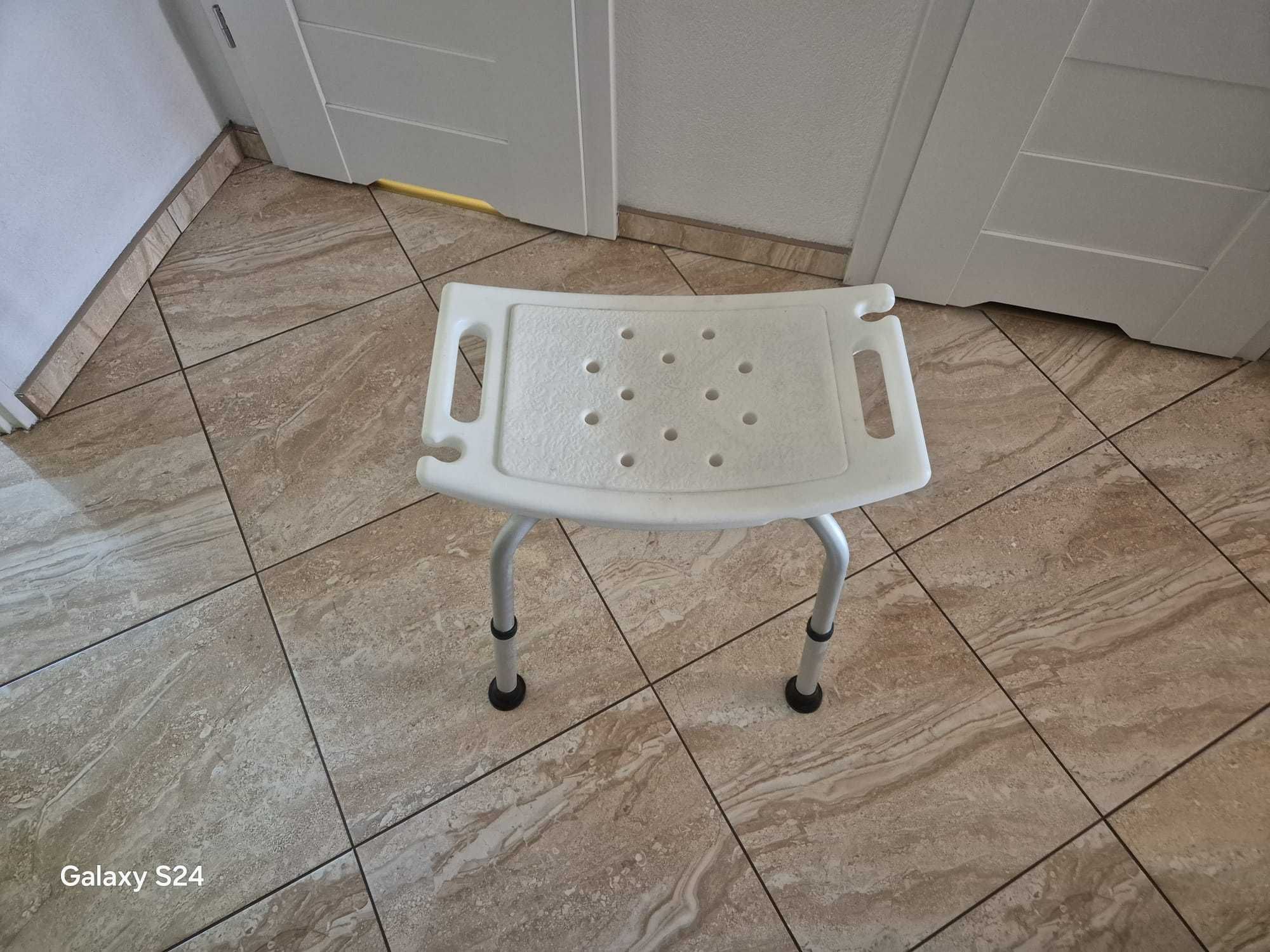 Krzesło medyczne - taboret prysznicowy