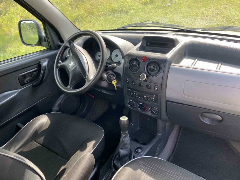 Peugeot Partner przystosowany do przewozu osób niepełnosprawnych