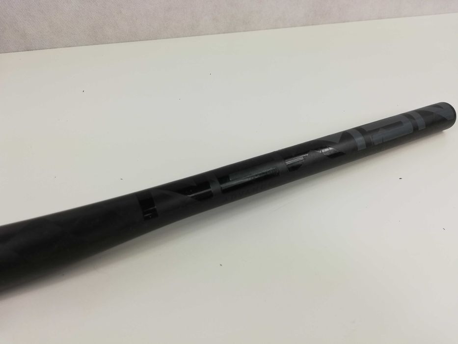Kierownica Newmen Advanced carbon 31.8X740mm