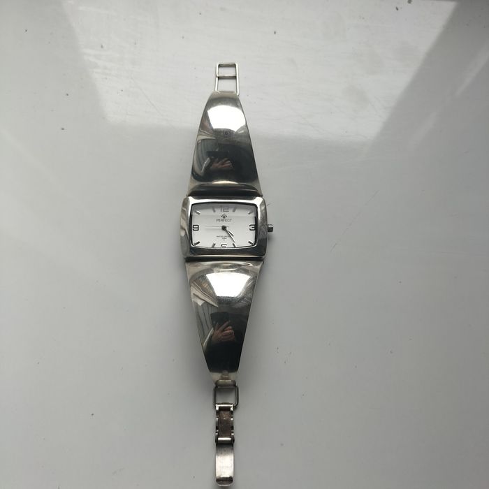 Piękny damski zegarek srebrny - próba 925