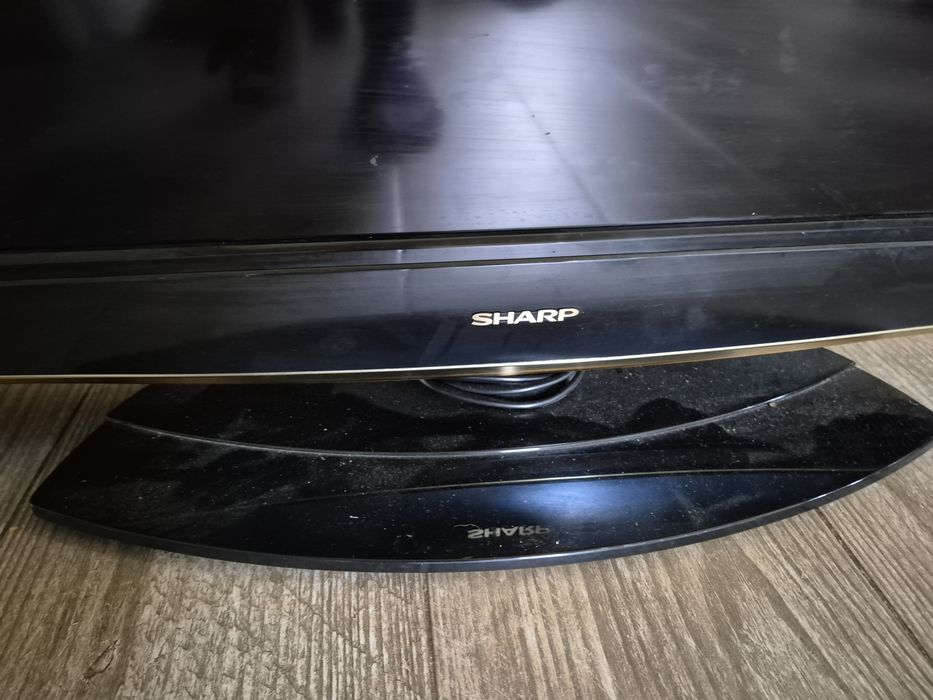 Telewizor Sharp LC-32DH77E