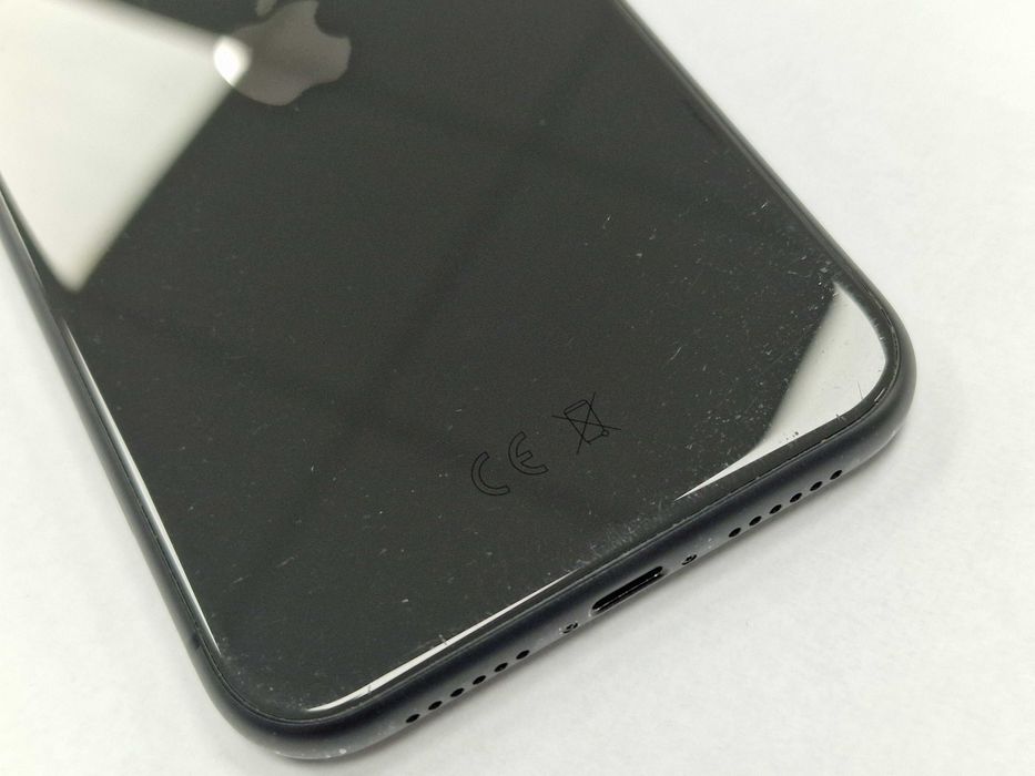 Iphone 11 128GB/ Black/ 83%/ Grade B+ / Gwarancja + ładowarka