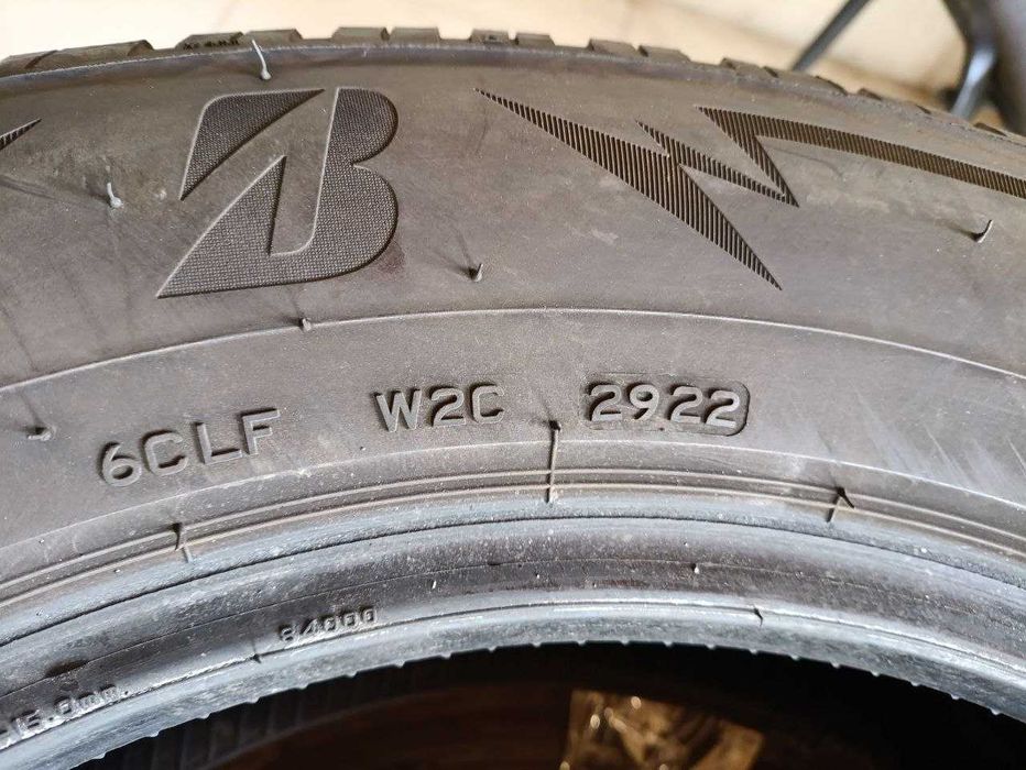 Комплект шин б/у 215/65R17 103H Bridgestone Blizzak LM005
