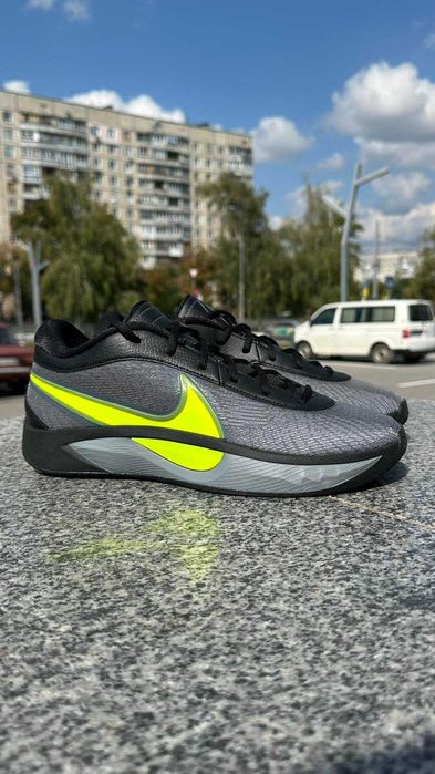 Nike Freak 6  [US 11|29 cm]