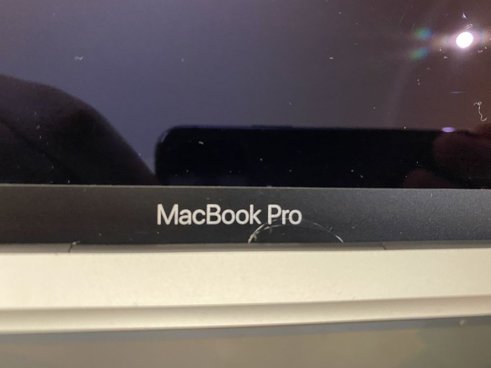 Macbook pro 13 m1 2020 8/256