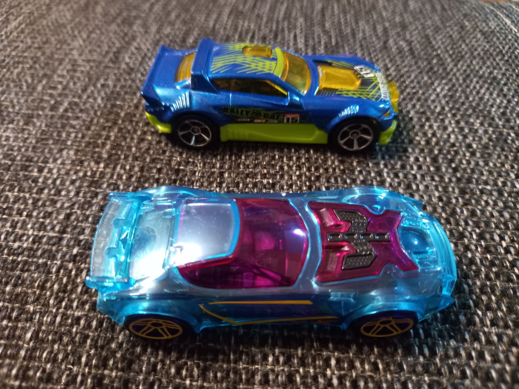 Autka Hot Wheels