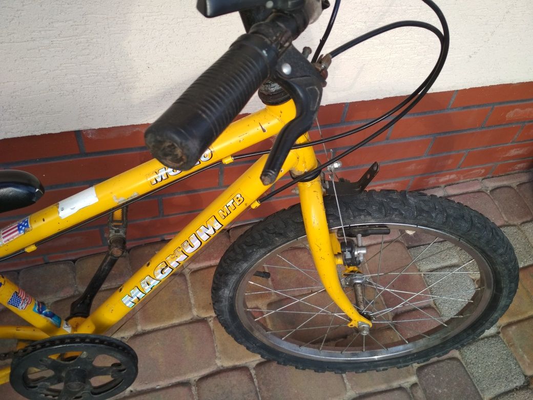 Rower z przerzutkami dziecięcy górski Magnum MTB Koła 20x1,75