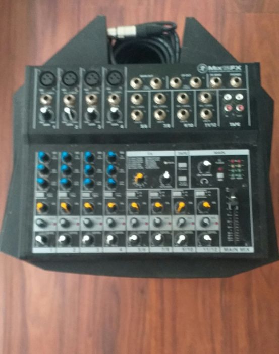 Mesa de Mistura MACKIE MIX 12FX