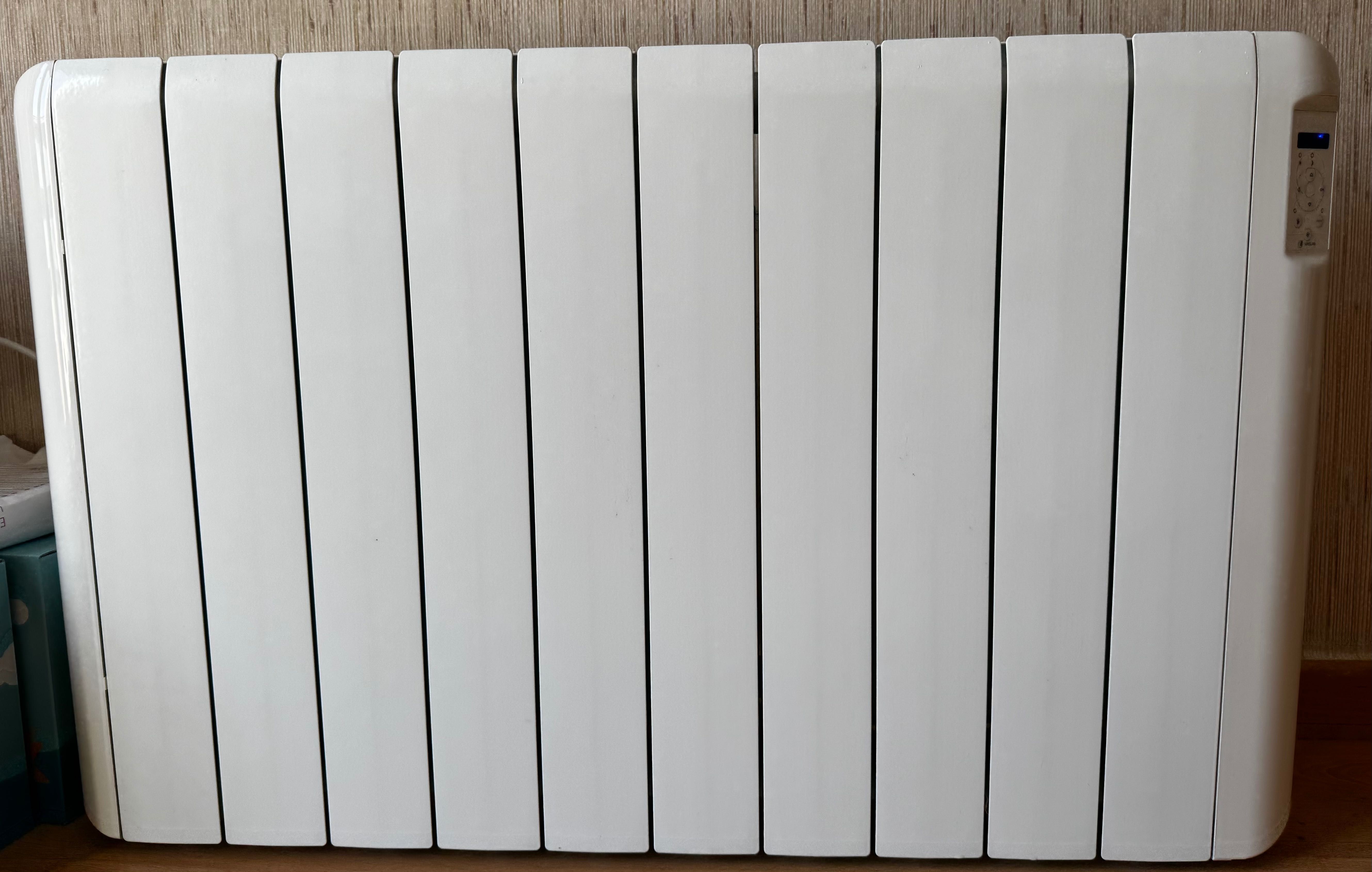 Aquecedor Haverland RC10Z emissor fluido térmico 1250W