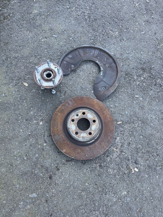 Тормозний диск піввісь Tessla Model S 2015