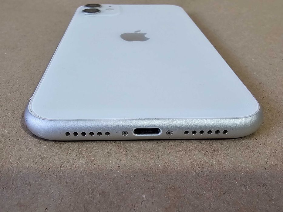 Iphone 11 128Gb 84% Bateria.  Excelente