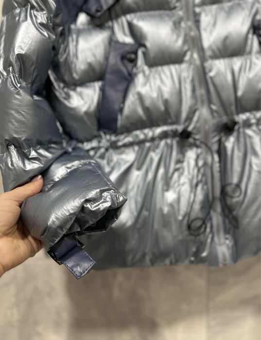 Продам стильну куртку курточку Zara розмір S