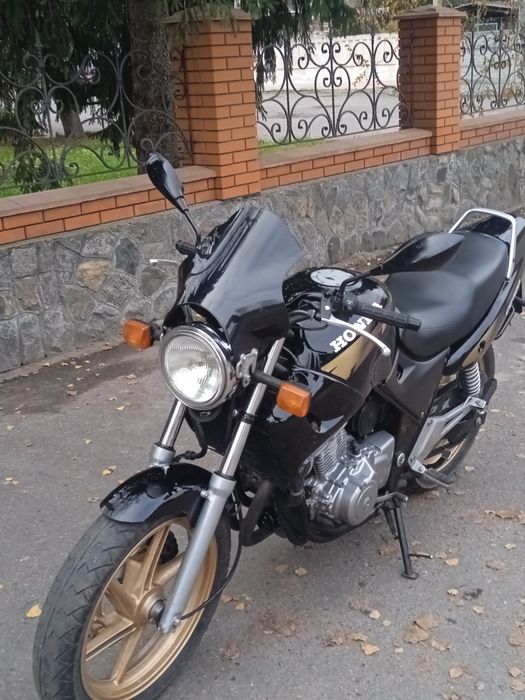 Продам свій мотоцикл Хонда св500