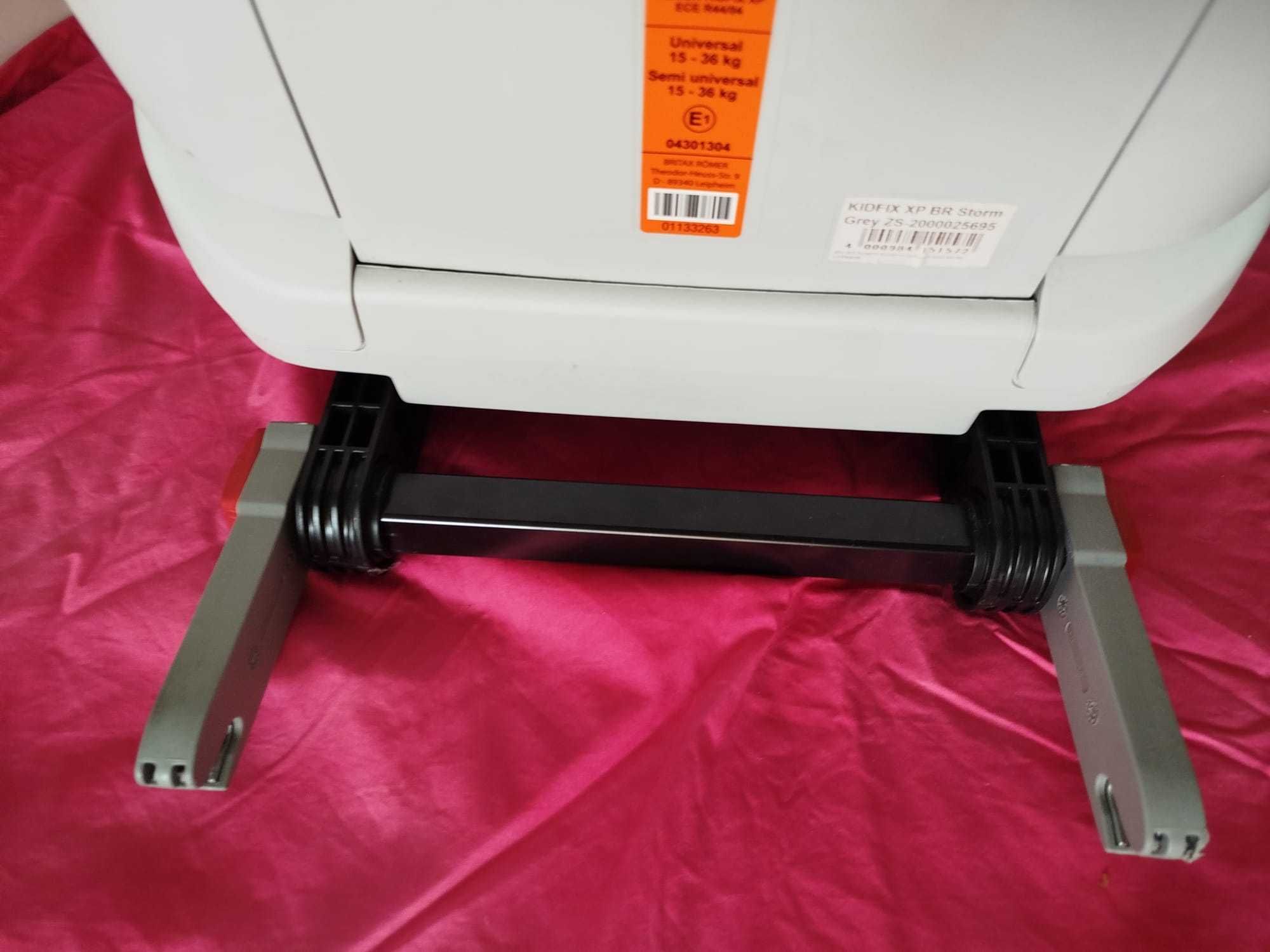 Cadeira Auto Römer Kidfix XP - (15-36 kg)  - como nova