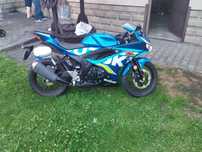 Suzuki GSX-R 125 mały przebieg+gratisy